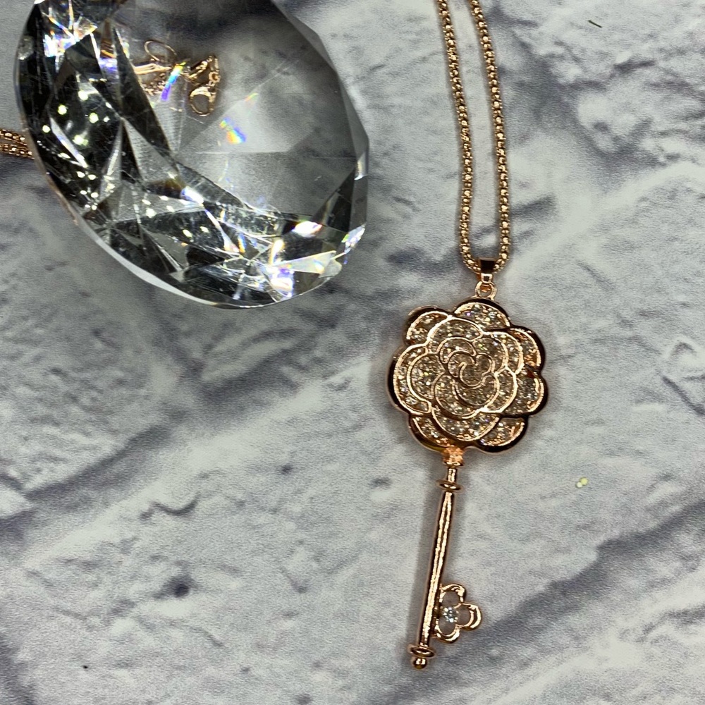 Flower key Necklace